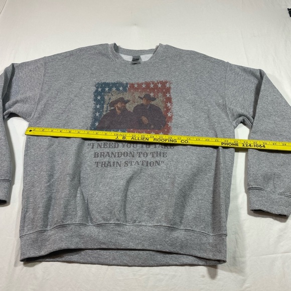 Gildan Yellowstone Graphics Sweatshirt Long Sleeve Kevin Costner Yellowstone TV - Picture 4 of 6